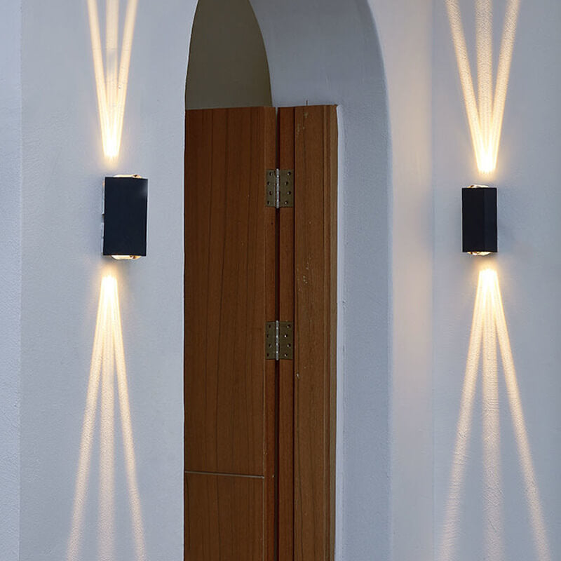 Modern LED Outdoor Wall Light - Weatherproof Aluminum Large - Three beams pointing up and down Dimmable Neutral light (4000K)