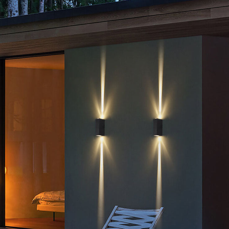 Modern LED Outdoor Wall Light - Weatherproof Aluminum Large - One main beam pointing upward Dimmable