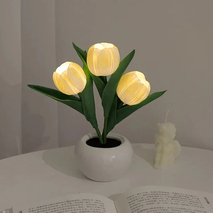 Tulip LED Table Lamp in Ceramic Pot – Warm Decorative Light Lemon Yellow