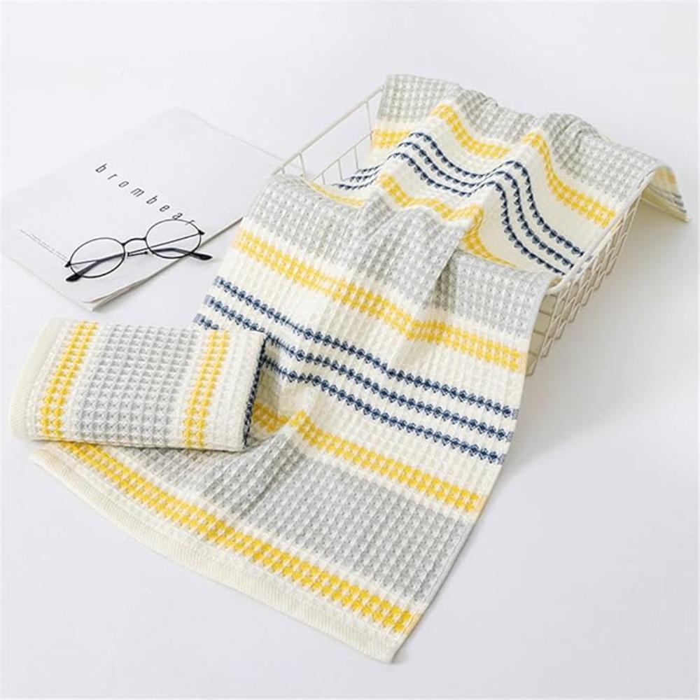Cotton Bath Towel with Honeycomb Weave Light Yellow