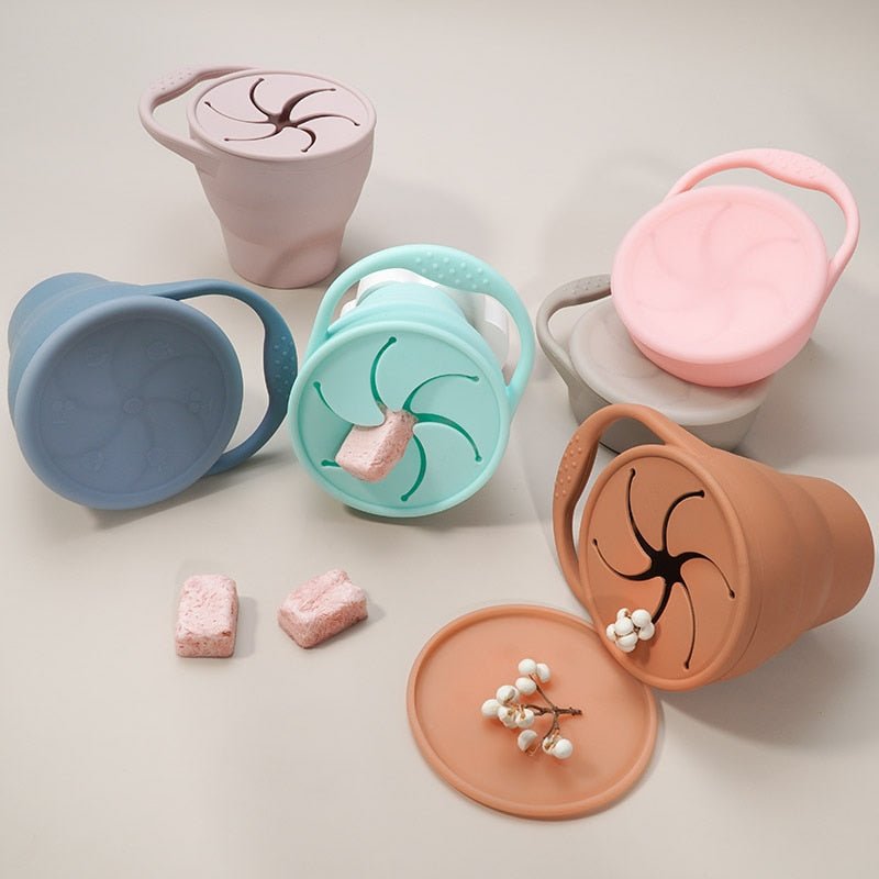 Silicone Snack Cup with Leak-Proof Lid for Kids