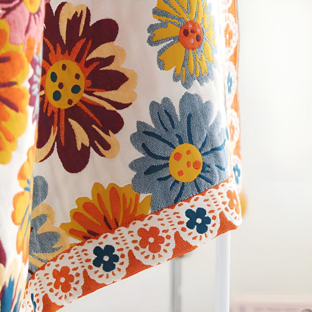 Floral Cotton Bath Towel – Reversible & Quick-Drying