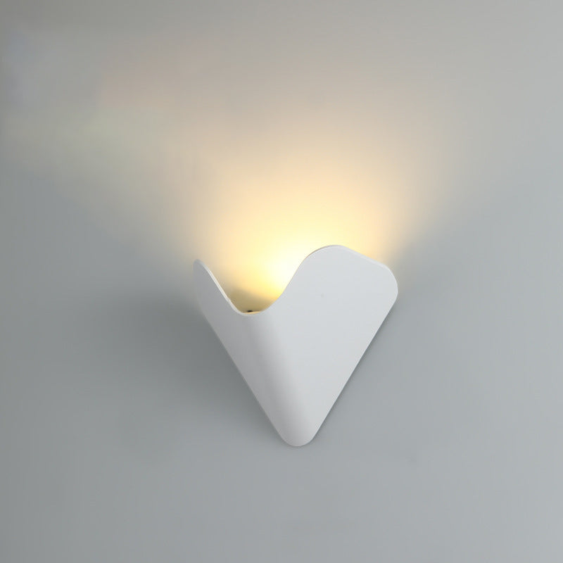 Modern LED Wall Sconce with Curved Design