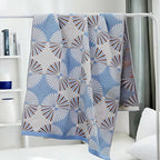 Dahlia Blossom Cotton Bath Towel with Jacquard Pattern Blue