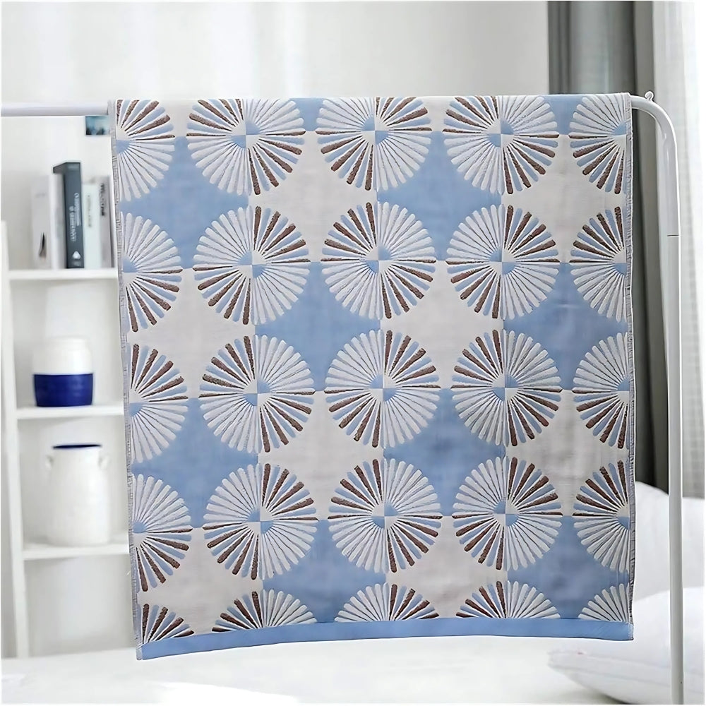 Dahlia Blossom Cotton Bath Towel with Jacquard Pattern