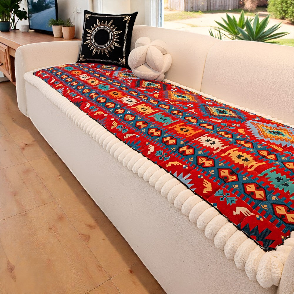 Quilted Sofa Cover with Ethno Pattern – Non-Slip Red