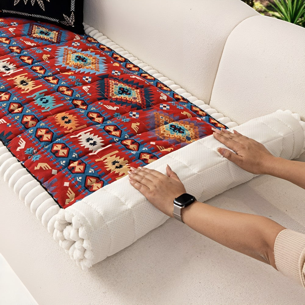 Quilted Sofa Cover with Ethno Pattern – Non-Slip