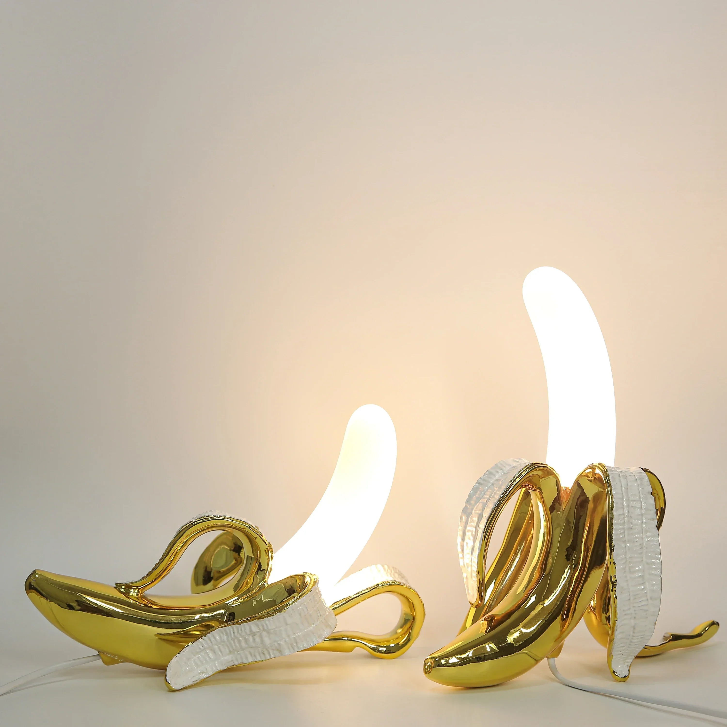 Banana Table Lamp – Quirky Modern Lighting
