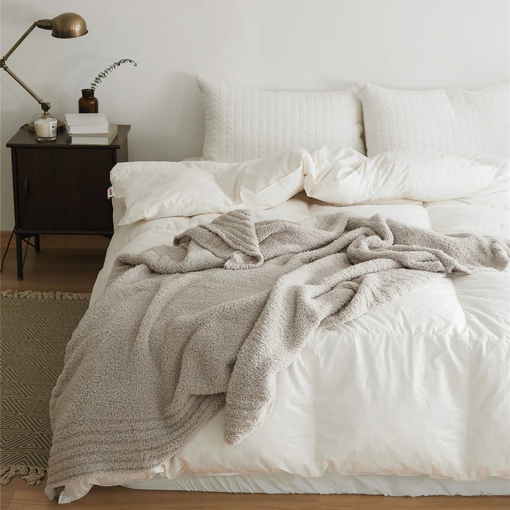 Minimalist Knit Throw Blanket - Ultra Soft Microfiber