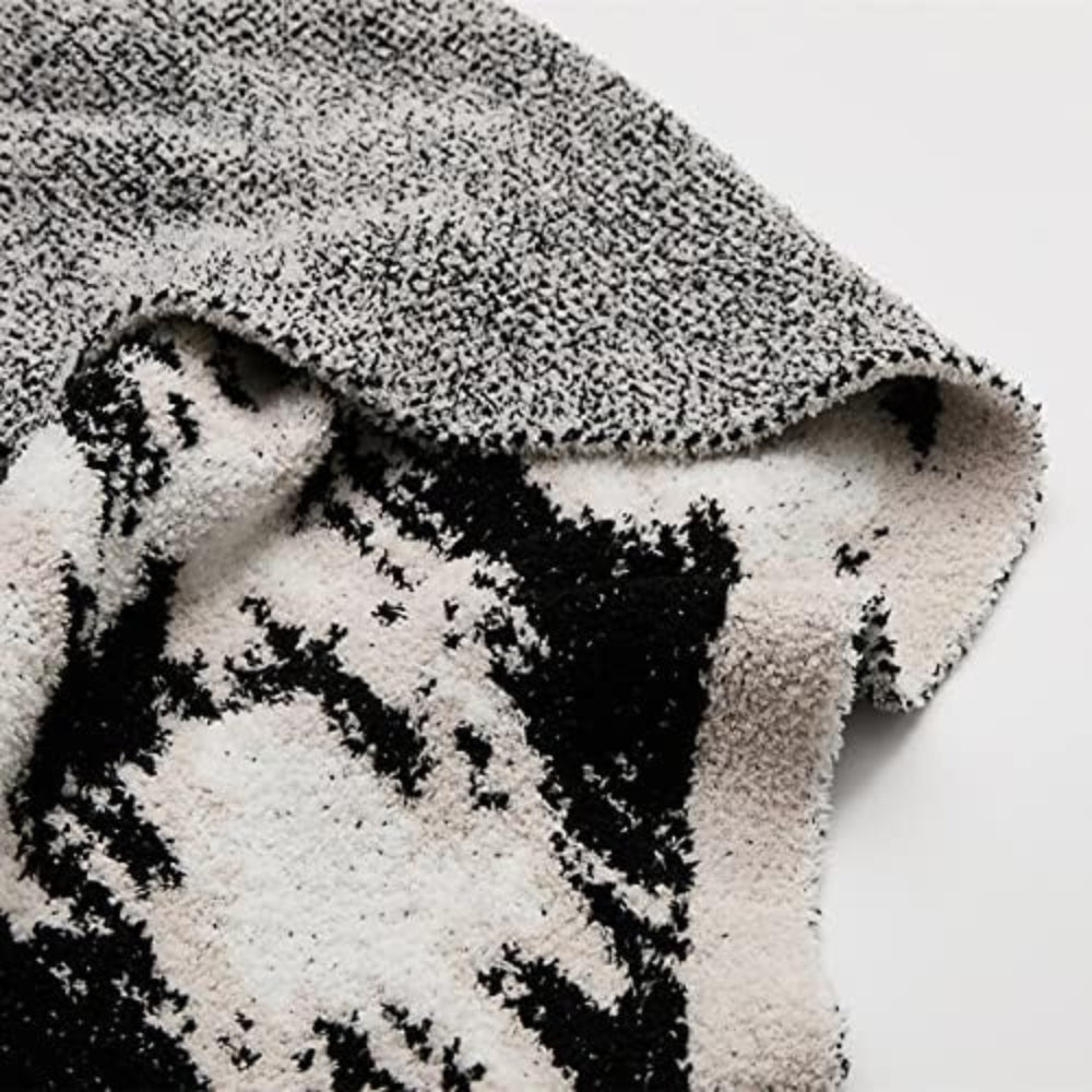 Fuzzy Knit Throw Blanket - Black & White Abstract Pattern