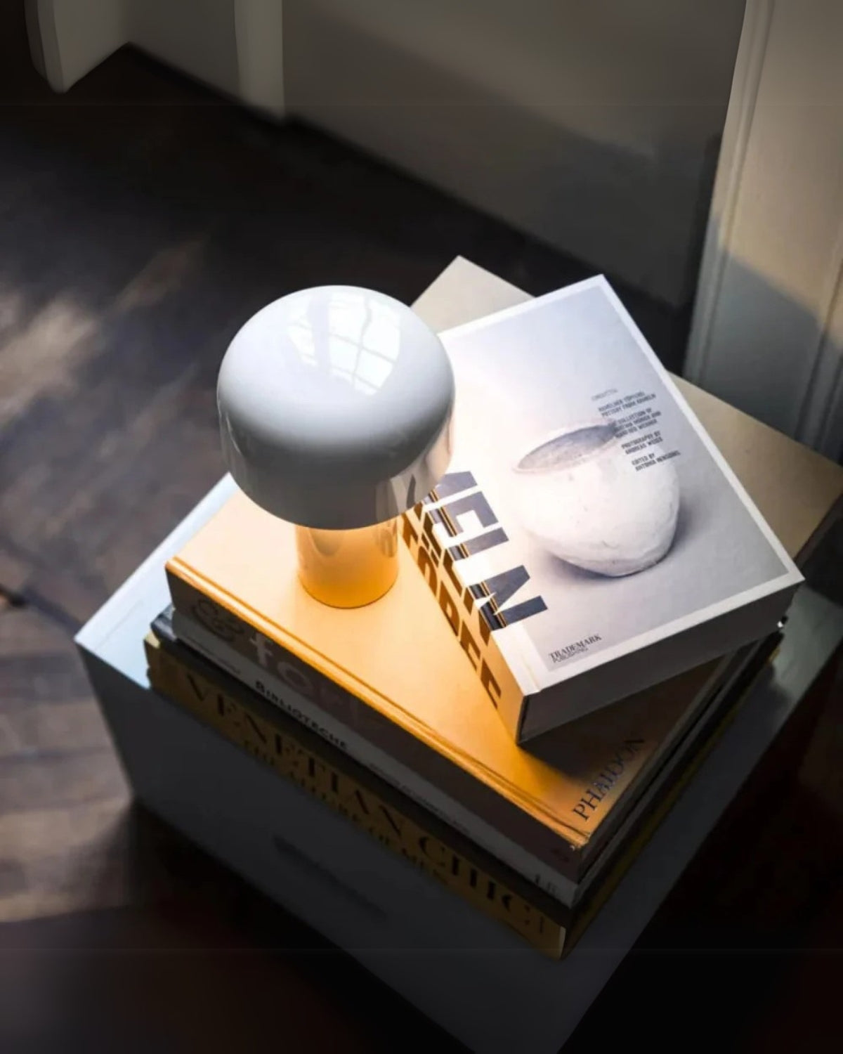 Modern Mushroom Table Lamp with Bell-Shaped Shade