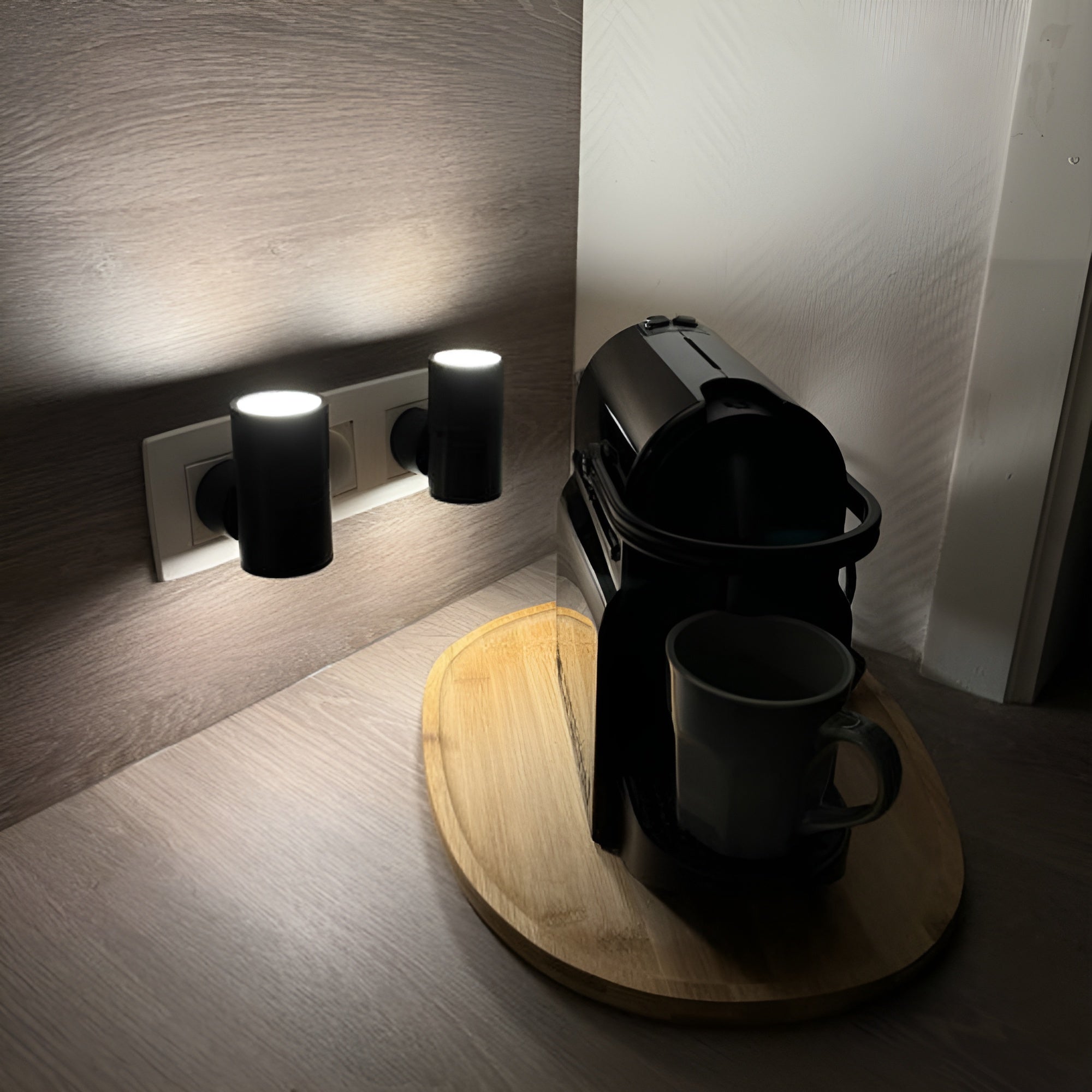 Dimmable LED Night Light to Plug In with Rotary Controller – Warm White Light