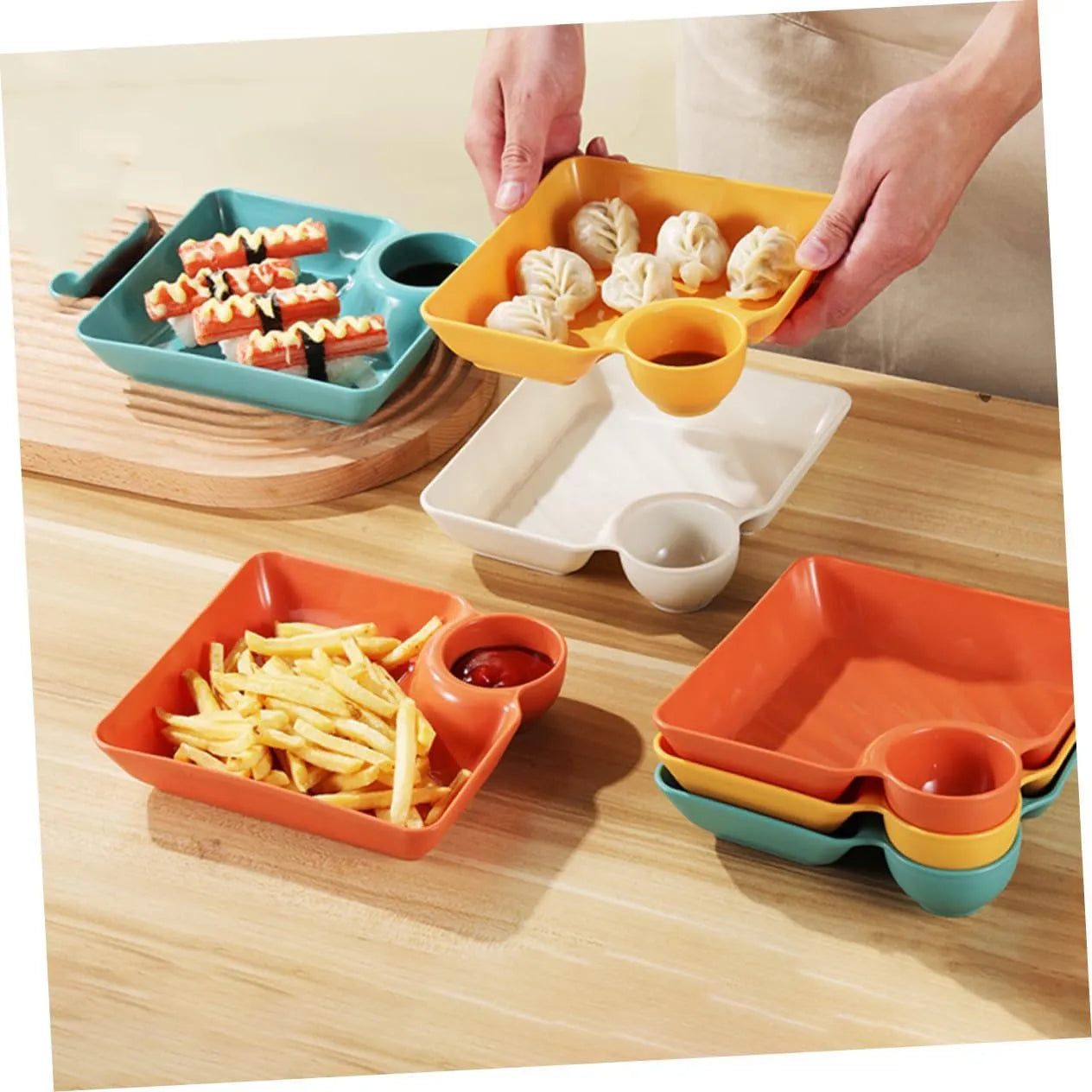 Dip Plate with Integrated Sauce Compartment – No More Mess