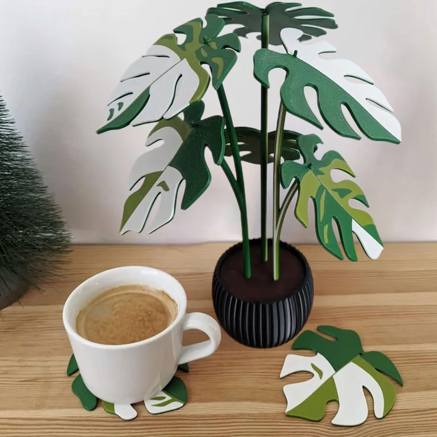 Coaster with Artificial Monstera Plant – Surface Protection with a Decorative Accent White